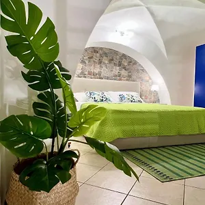 https://robert-holiday-catania.catania-hotels.net